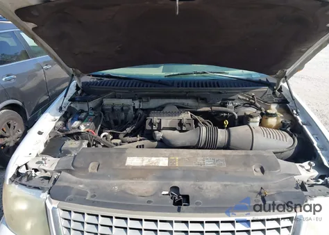 2006 Ford Expedition Eddie Bauer/King Ranch из США, поврежденный, VIN 1FMFU17526LA44364